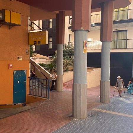 Solymar Poniente Apartamento Recien Reformado A 3 Min De Playa Poniente Y Del Centro Parking Opcional Benidorm Kültér fotó