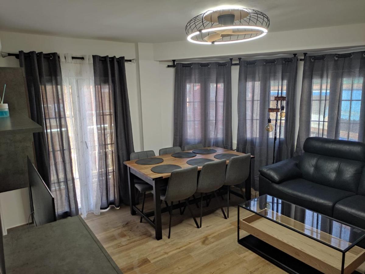 Solymar Poniente Apartamento Recien Reformado A 3 Min De Playa Poniente Y Del Centro Parking Opcional Benidorm Kültér fotó
