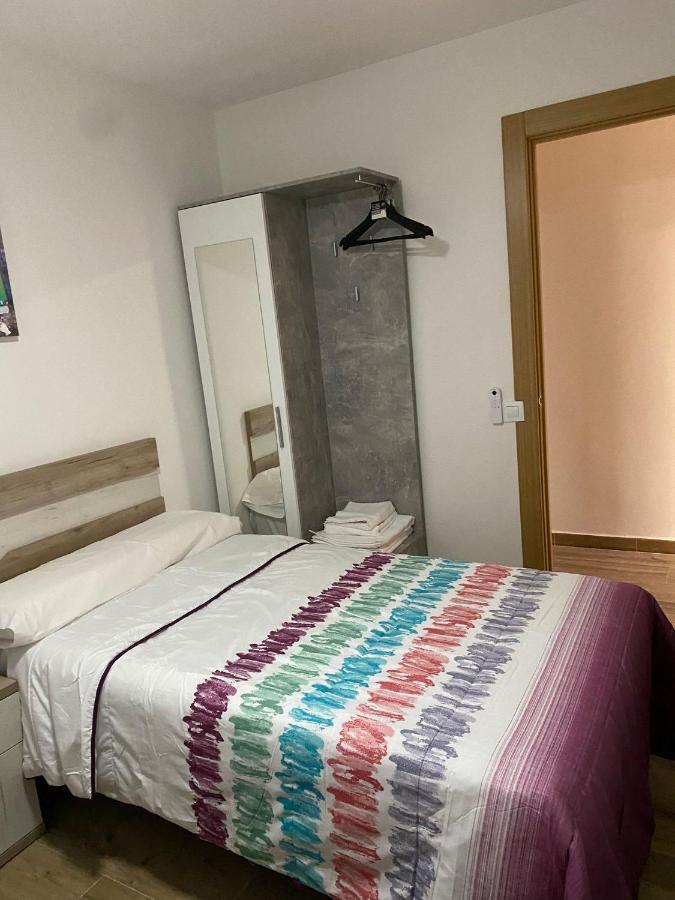 Solymar Poniente Apartamento Recien Reformado A 3 Min De Playa Poniente Y Del Centro Parking Opcional Benidorm Kültér fotó
