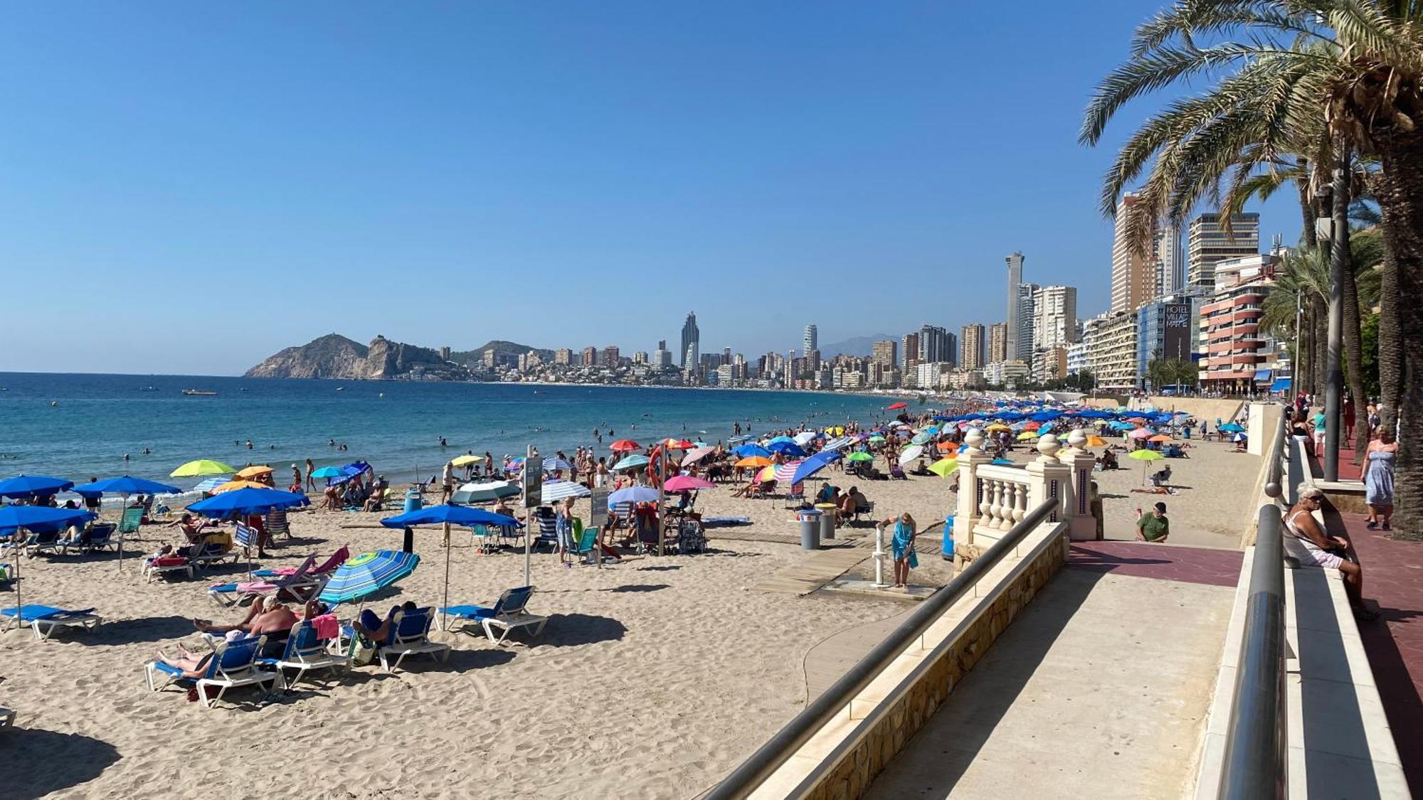 Solymar Poniente Apartamento Recien Reformado A 3 Min De Playa Poniente Y Del Centro Parking Opcional Benidorm Kültér fotó
